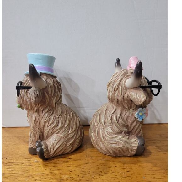 2025 Hobby Lobby Easter Spring Highland Cows Set of 2 Resin Figurines NEW - Picture 5 of 7